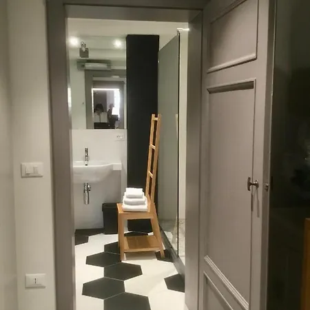 Torre Guinigi Luxury Loft Nel Centro Storico Di Lucca